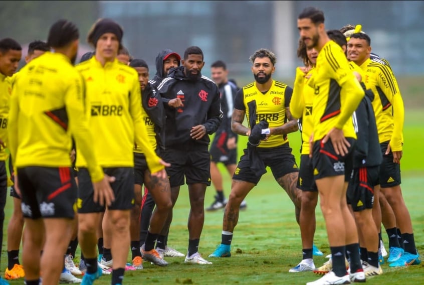 Flamengo encerra preparação para enfrentar o Fortaleza com dúvidas