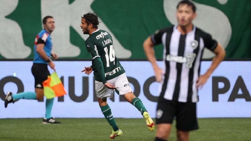 Atuações: Com um gol e duas assistencias Gustavo Scarpa é destaque em goleada contra o Botafogo