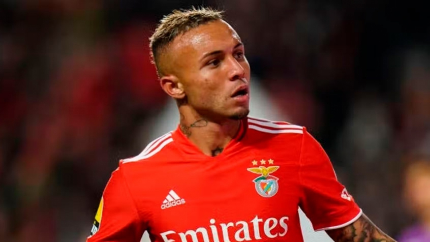 As razões para Everton Cebolinha não vingar como esperado no Benfica, na opinião de jornalistas portugueses