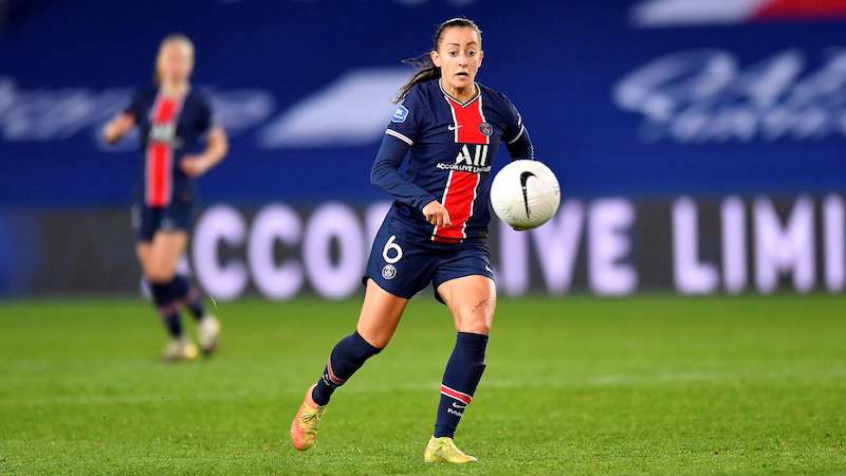Corinthians contrata jogadora do PSG para equipe de futebol feminino