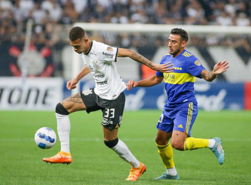 Corinthians deve vender João Victor para bater meta orçamentária