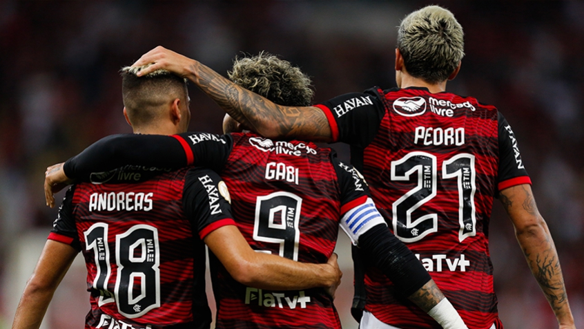Flamengo atropela o América-MG, sobe na tabela e ganha confiança antes de oitavas da Libertadores
