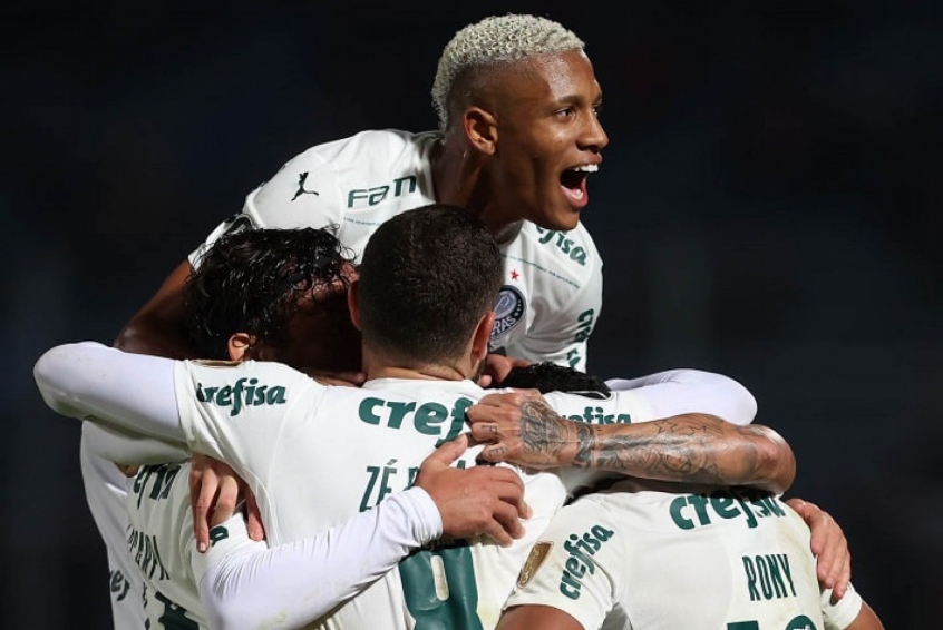 Verdão alcança 19 jogos de invencibilidade e 8 vitórias consecutivas como visitante na Libertadores