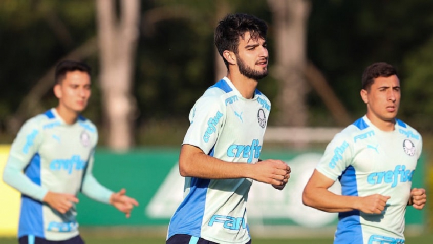 Estreia de López e Merentiel se aproxima; Quem fica com a vaga?