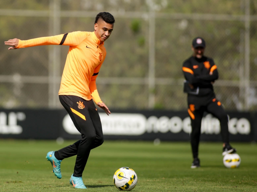 Busquets das Américas? Imprensa argentina crava o novo apelido de Cantillo