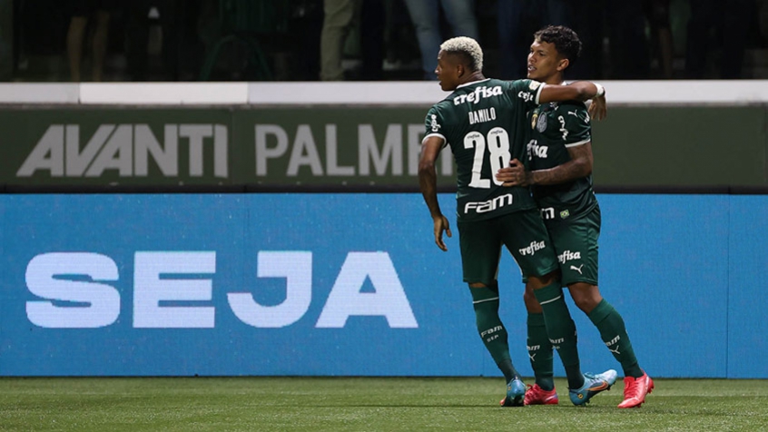 Palmeiras é o primeiro time do Brasil a atingir a marca de 100 gols na temporada