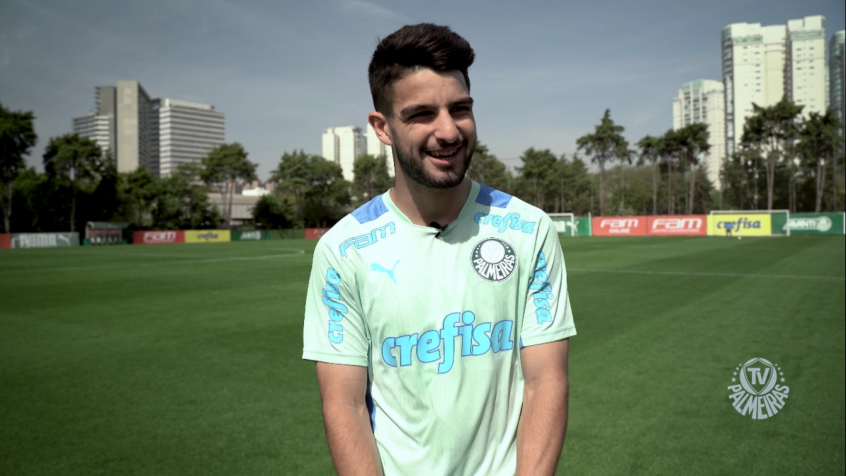 José López volta a atuar pelo Palmeiras após mais de um mês na reserva