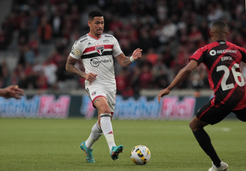 Luciano e Luizão serão desfalques no duelo do São Paulo contra o Flamengo no próximo sábado | LANCE!