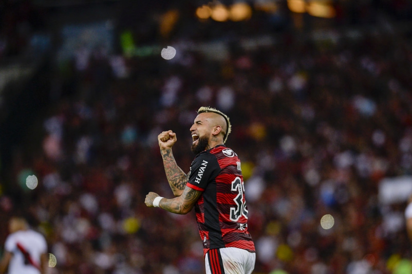 Após 15 temporadas, Arturo Vidal reencontra a Copa Libertadores
