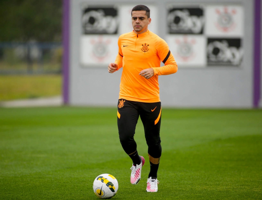 Fagner e Renato Augusto podem reforçar o Corinthians no Majestoso