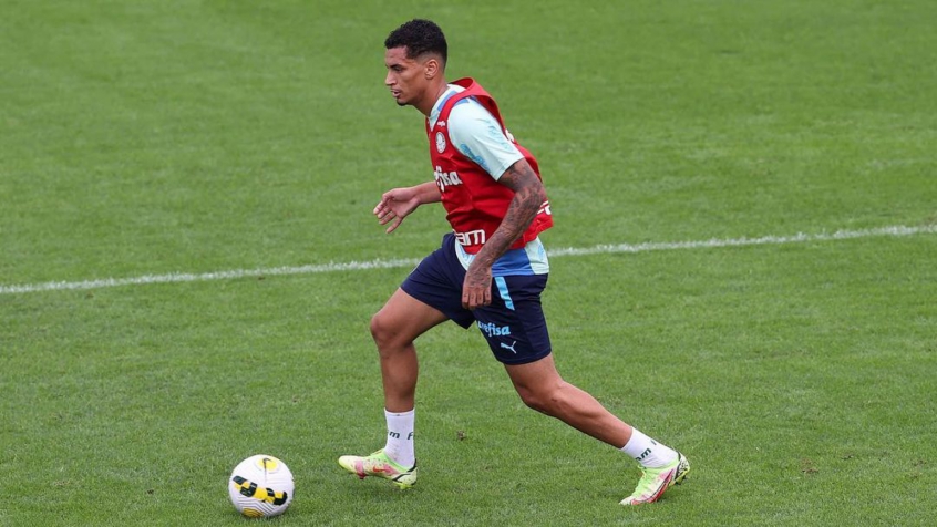 Zagueiro do Verdão espera crescer na carreira após final Sub-20