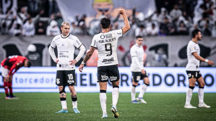Yuri Alberto revela brincadeira de Vítor Pereira por lance do gol da vitória do Corinthians