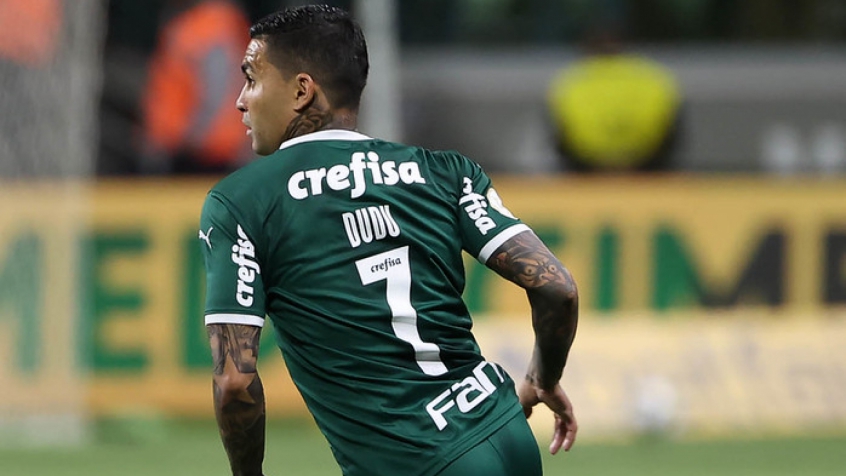 Dudu rechaça clima de 'já ganhou' no Palmeiras e avisa: 'Faltam nove jogos'