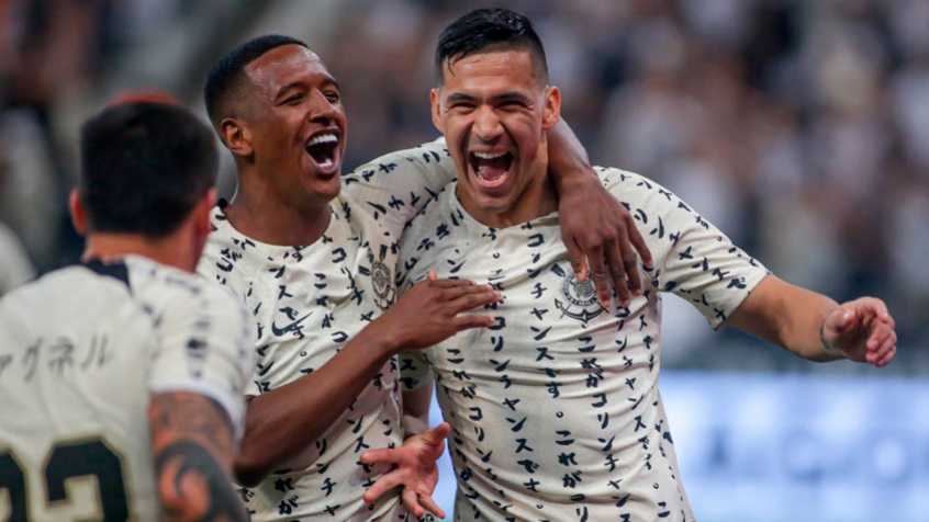 Corinthians vence o Athletico-PR pelo Brasileirão no último jogo antes da final da Copa do Brasil