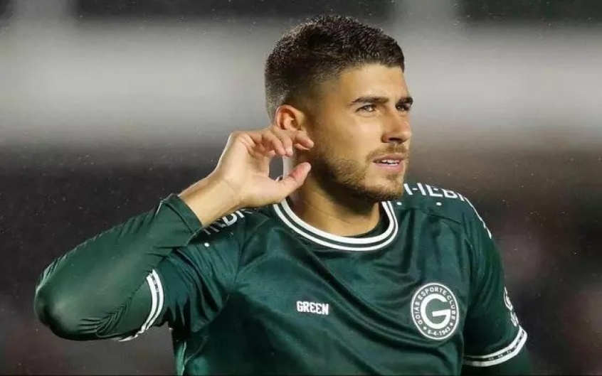 Corinthians vê estratégia para ter Pedro Raul surtir efeito
