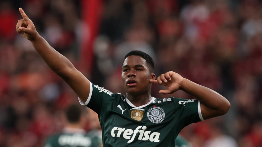 Endrick marca como profissional e j&Atilde;&iexcl; escreve seu nome em um poss&Atilde;&shy;vel t&Atilde;&shy;tulo  do Palmeiras | LANCE!