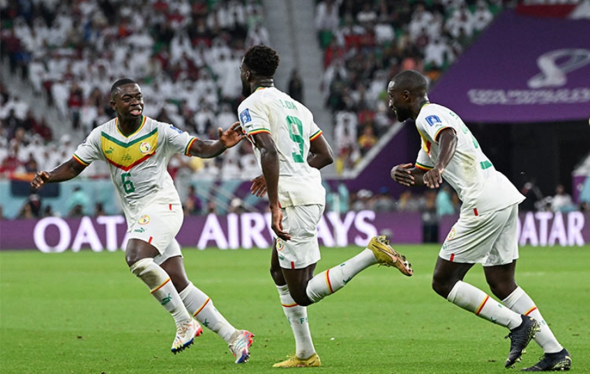 Senegal é a primeira equipe africana a vencer nesta Copa do Mundo | LANCE!