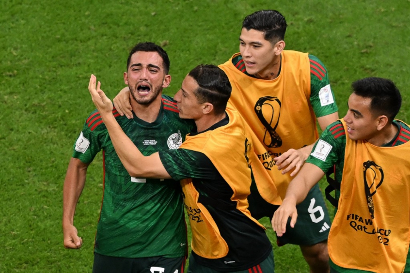 México é eliminado da Copa mesmo vencendo a Arábia Saudita