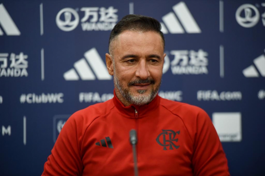 Flamengo terá que pagar R 15 milhões se demitir Vítor Pereira