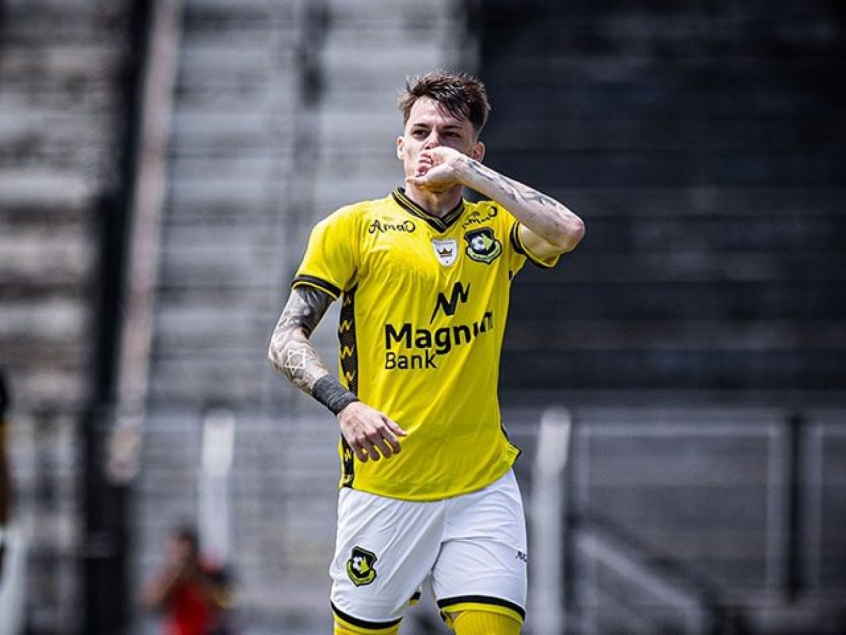 Corinthians encaminha compra de destaque do Paulistão