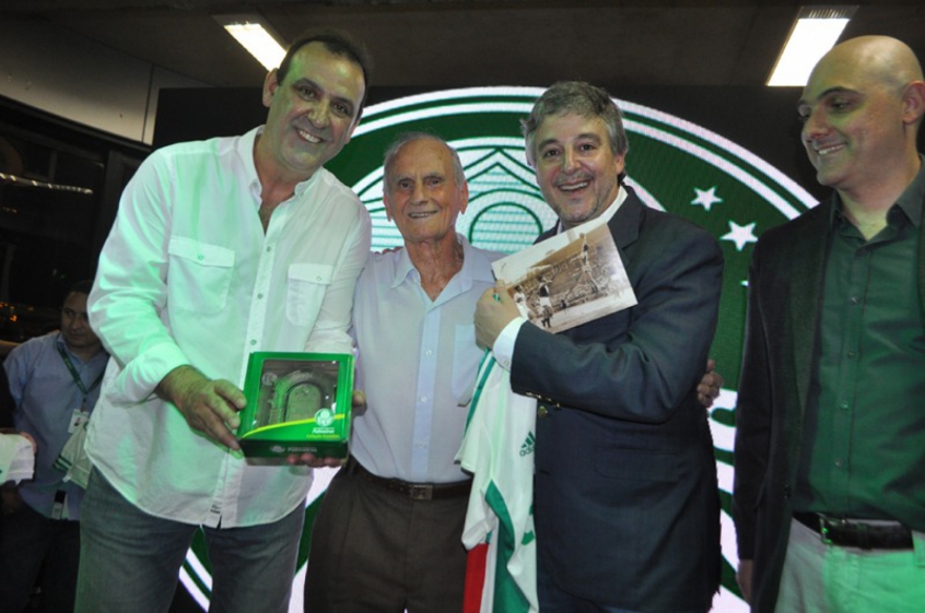 Roberto Silva desiste de candidatura à presidência do Conselho do Palmeiras e apoiará oposição