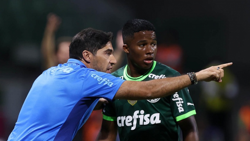 Enquanto não conta com Artur, Palmeiras disputa final com dúvida no ataque