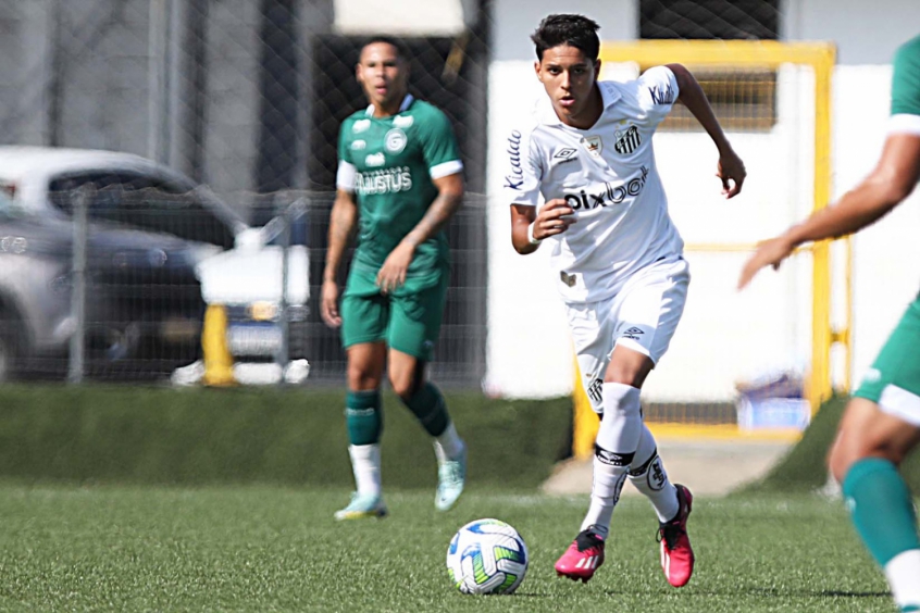 Atacante comenta adaptação ao sub-20 do Santos e projeta clássico contra o Palmeiras pelo Brasileirão