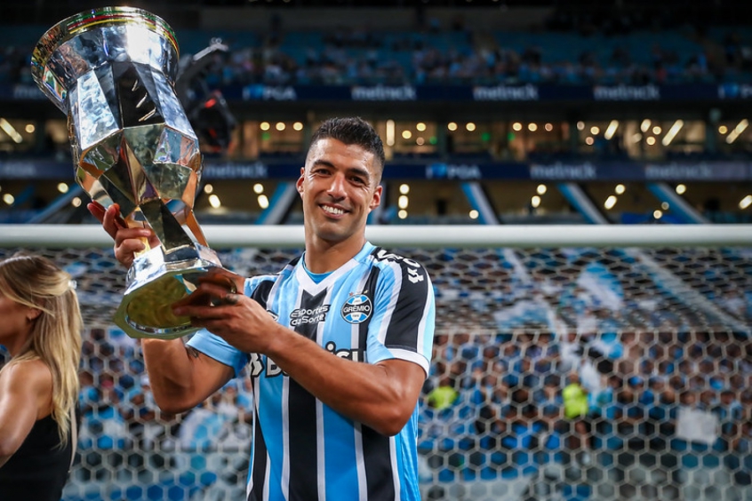 Título de Suárez pelo Grêmio repercute em Argentina, Uruguai e Espanha