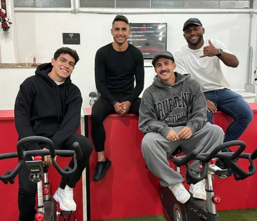 Goleiro do São Paulo, Rafael conquista tetra da Copa do Brasil e iguala  recorde de Zinho e Roger Machado