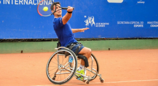 Gustavo Carneiro