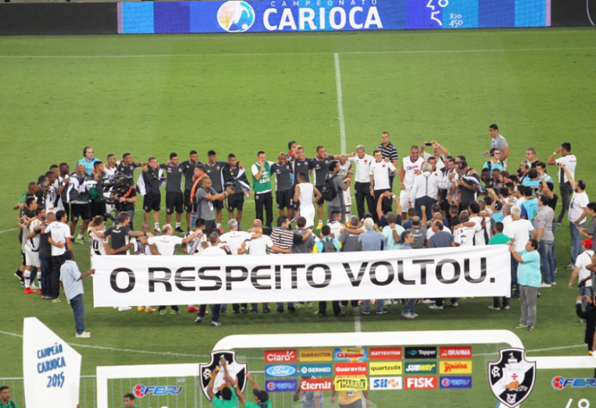 É campeão. Vasco abre o mês de maio vencendo o Estadual e comemorando o Carioca