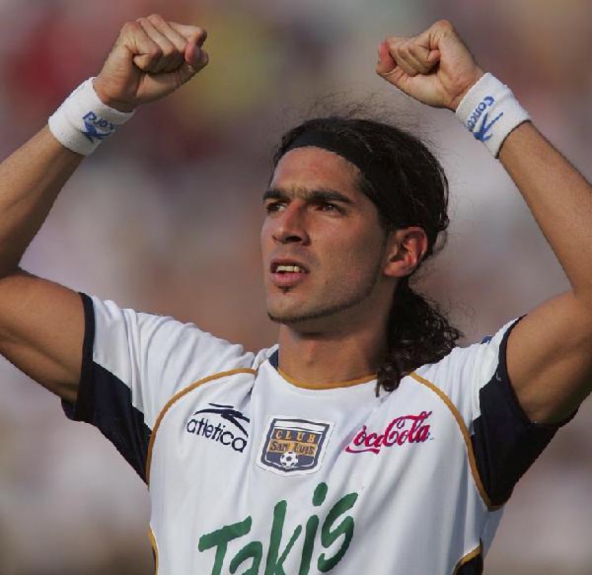 Loco Abreu San Luis