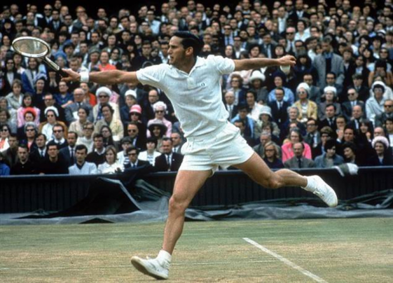 Roy Emerson tem 217 vitórias em Grand Slam