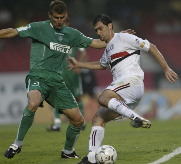 2/10/04 - São Paulo 2x1 Palmeiras - Brasileirão