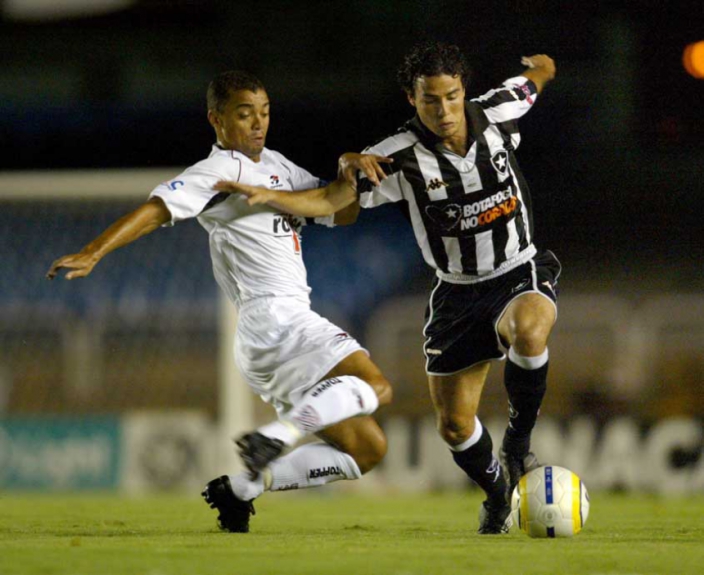 06/04/2005 - Botafogo 2 x 2 Paulista