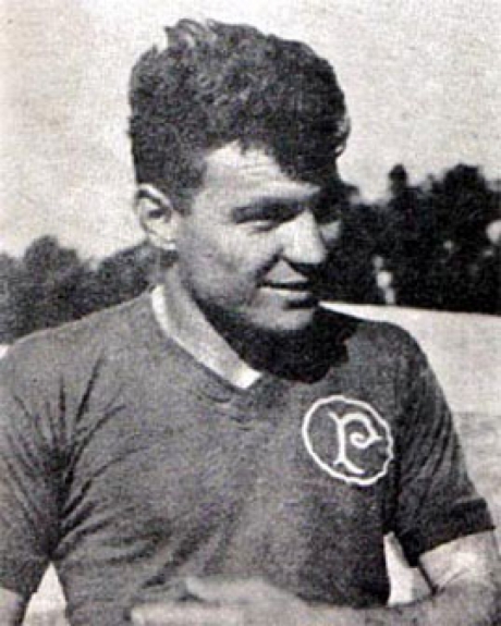 Mazzola fez 85 gols em 114 jogos pelo Palmeiras. Foi vendido ao Milan por 30 milhões de Cruzeiros