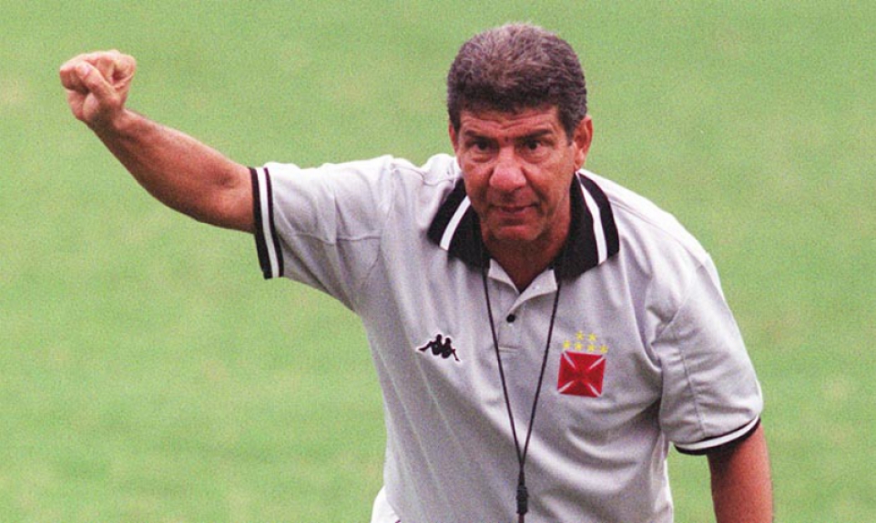 Joel Santana - Técnico do Vasco em 2001