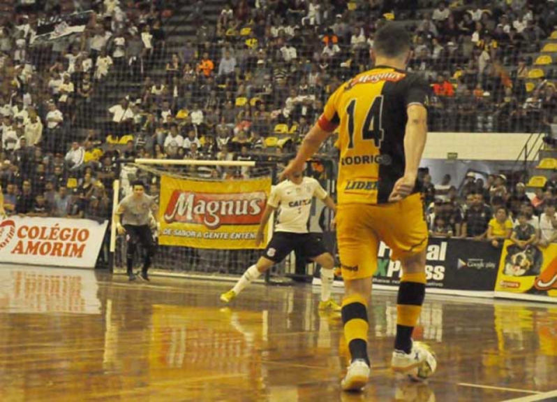Magnus Futsal perde e fica com o vice-campeonato da Liga Paulista