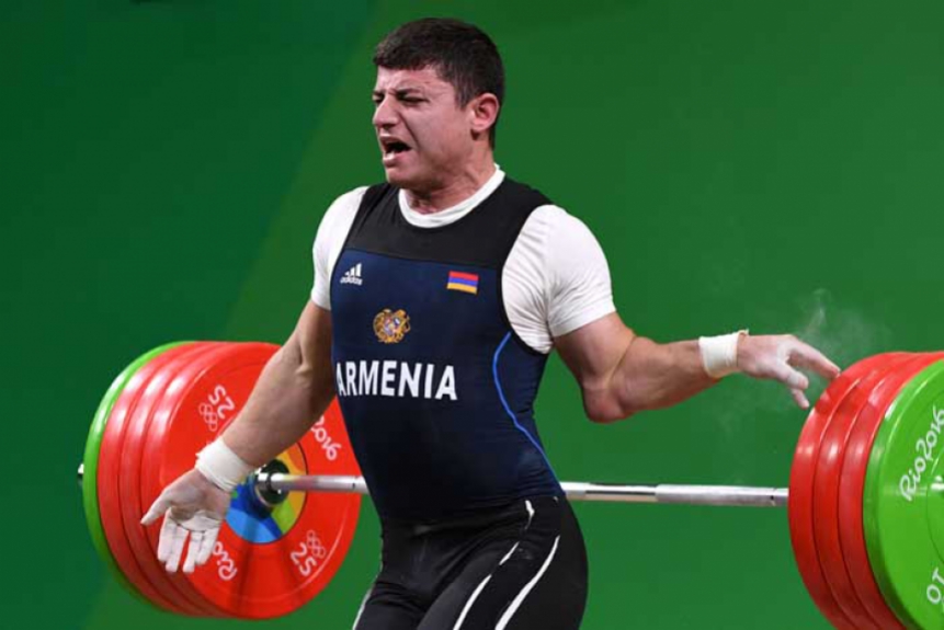 Foto do Ano - Karapetyan sustaining levantamento de peso - Rio 2016