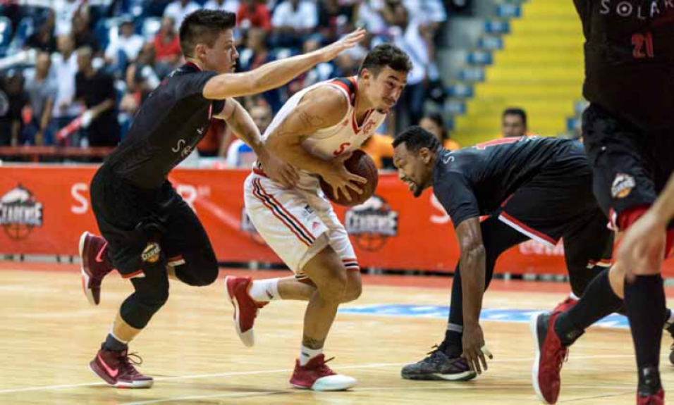 Flamengo bate Basquete Cearense e segue isolado na liderança