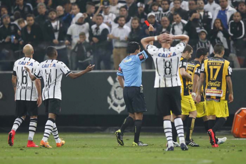 Corinthians x Guaraní (PAR) - 13/5/2015