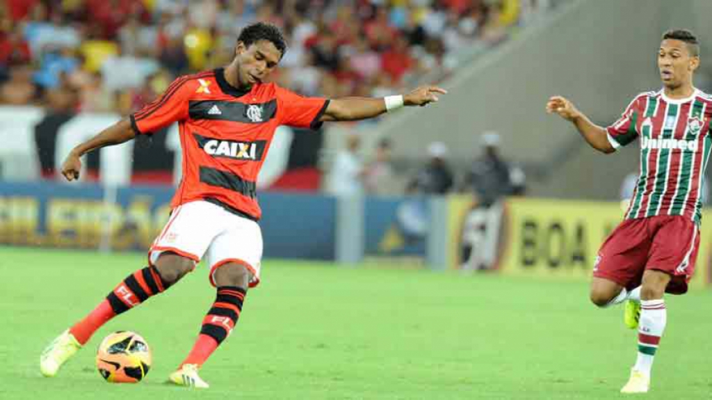 Luiz Antônio (Meio-campo)