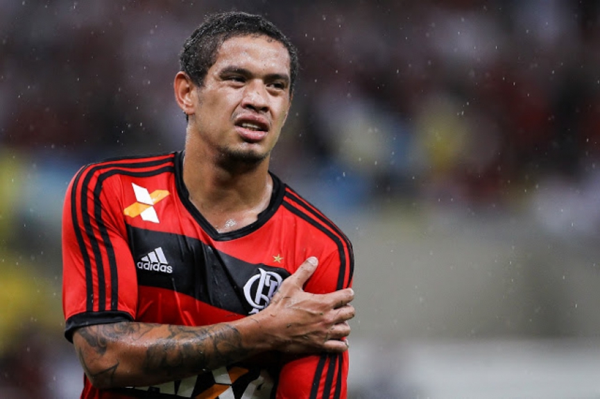 Carlos Eduardo - Flamengo