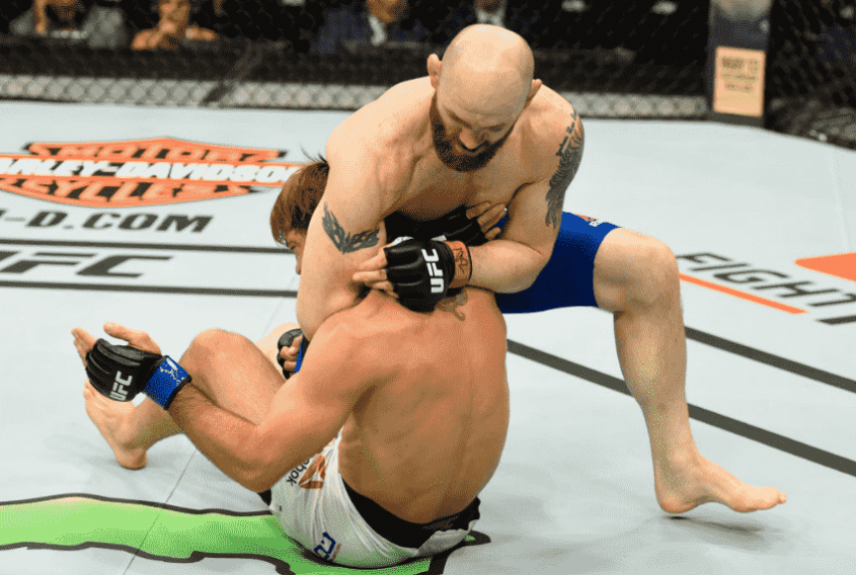Zak Cummings finalizou Nathan Coy no card preliminar do UFC Fight Night