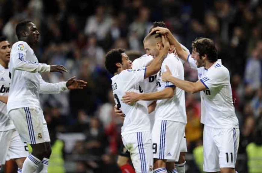 O lateral ainda conquistou pelo Real Madrid duas Supercopas da Uefa (2014 e 2016) e duas Copas do Rei (2010/2011 e 2013/2014), além de duas Supercopas da Espanha (2008 e 2012)