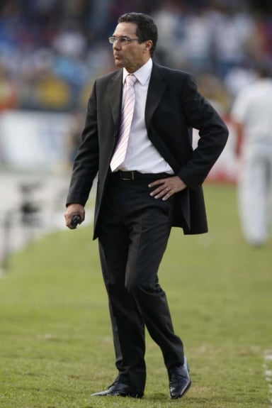 Vanderlei Luxemburgo - Bicampeão pelo Santos em 2006 e 2007 do Paulistão