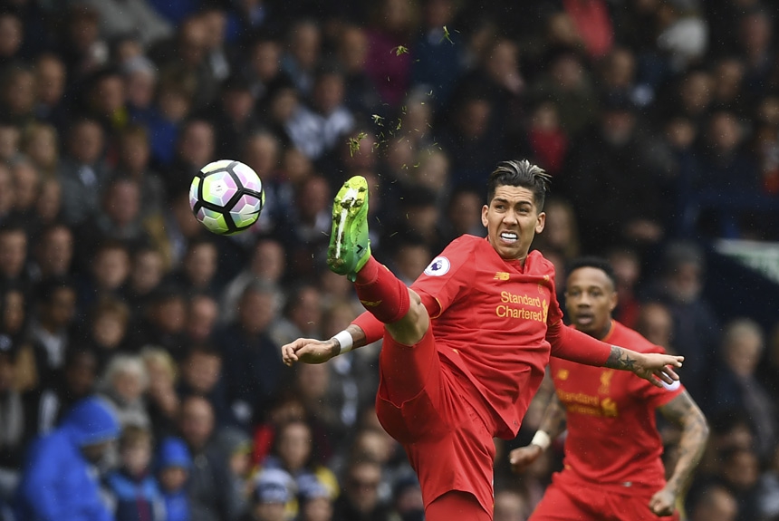 O Liverpool de Coutinho, por sinal, tem outro brasileiro bem no Campeonato Inglês: Roberto Firmino, com 11 gols