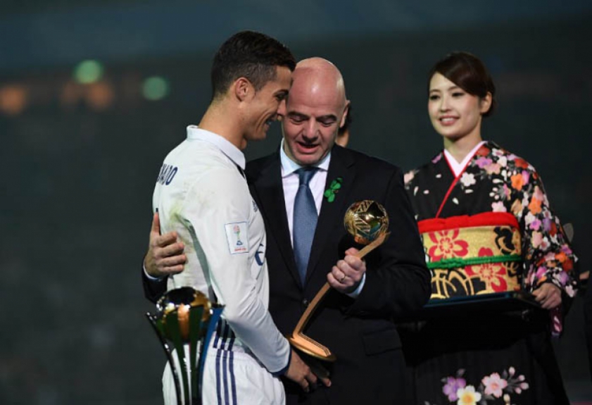 Ainda em 2016 conduziu o Real Madrid a um novo Mundial de Clubes: triunfo na final sobre o Kashima Antlers, do Japão