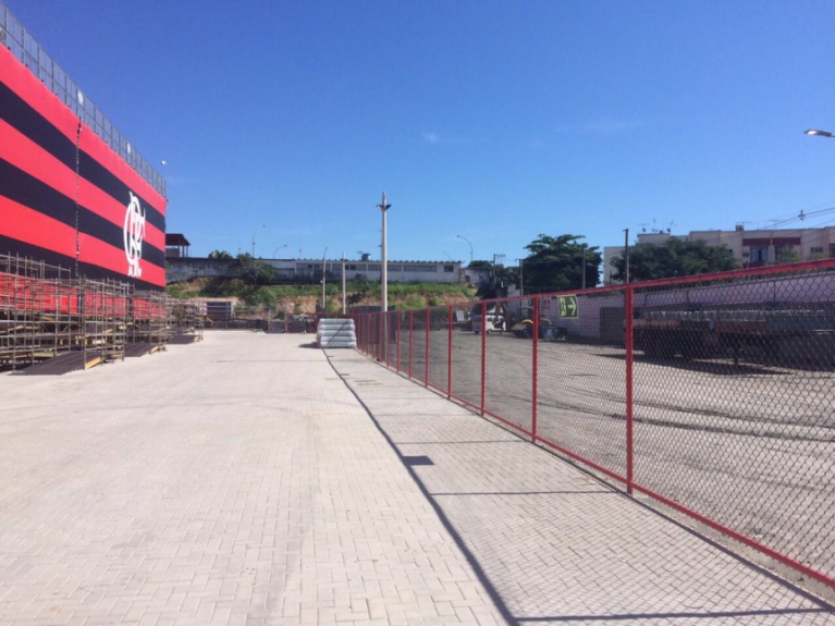 Novas fotos da arena da Ilha