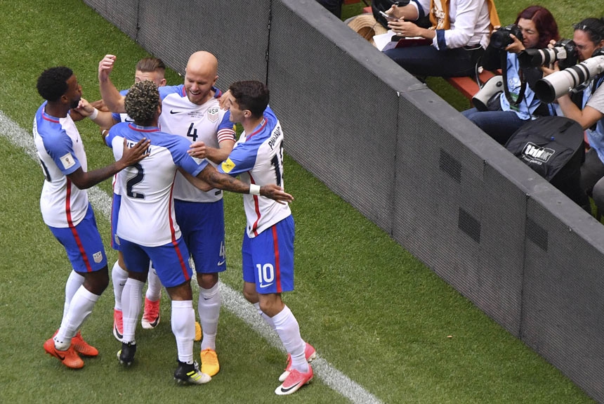 Quem vive um drama na Concacaf é a seleção dos Estados Unidos. O time pode mais uma vez deixar a zona de classificação nesta terça, caso o Panamá vença Honduras